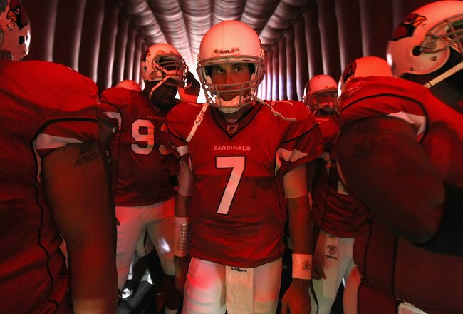 GLENDALE, AZ - AUGUST 14:  Quarterback Matt Leinart #7 of the Arizona Cardinals is introduced prior to preseason NFL game against the Houston Texans at the University of Phoenix Stadium on August 14, 2010 in Glendale, Arizona. The Cardinals defeated the Texans 19-16.  (Photo by Christian Petersen/Getty Images)