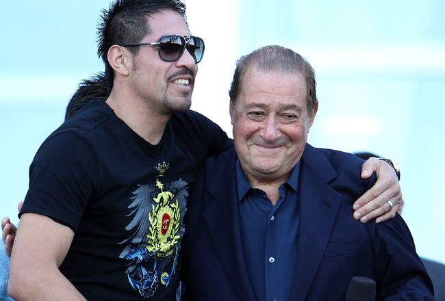 ARLINGTON, TX - MARCH 12:  Boxer Antonio Margarito of Mexico and promoter Bob Arum pose in front of Cowboys Stadium before the weigh-in for the WBO welterweight title fight between Manny Pacquiao of the Philippines and Joshua Clottey of Ghana on March 12, 2010 in Arlington, Texas.  Pacquiao and Clottey will fight March 13, 2010 in Cowboys Stadium.  (Photo by Jed Jacobsohn/Getty Images)