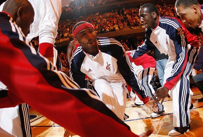 CLEVELAND - OCTOBER 27:  Mo Williams #2 of the Cleveland Cavaliers is introduced before the game against the Boston Celtics on October 27, 2009 at Quicken Loans Arena in Cleveland, Ohio.  The Celtics won 95-89.  NOTE TO USER: User expressly acknowledges and agrees that, by downloading and or using this photograph, User is consenting to the terms and conditions of the Getty Images License Agreement. (Photo by Gregory Shamus/Getty Images)