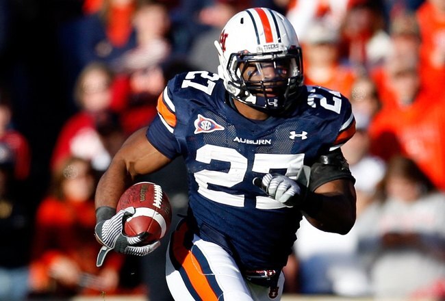 AUBURN, AL - NOVEMBER 27:  Mario Fannin #27 of the Auburn Tigers against the Alabama Crimson Tide at Jordan-Hare Stadium on November 27, 2009 in Auburn, Alabama.  (Photo by Kevin C. Cox/Getty Images)