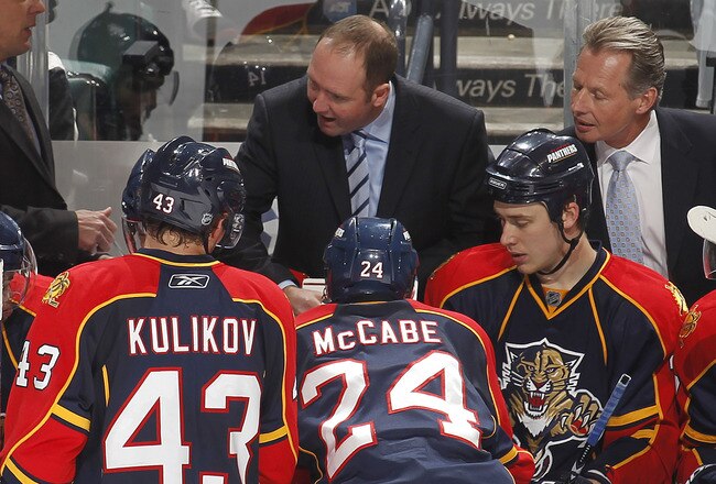 SUNRISE, FL - MARCH 18: Head coach Peter DeBoer of the Florida Panthers talks to the team during a time out prior to the overtime period against the Phoenix Coyotes on March 18, 2010 at the BankAtlantic Center in Sunrise, Florida. The Coyotes defeated the Panthers 4-3. (Photo by Joel Auerbach/Getty Images)