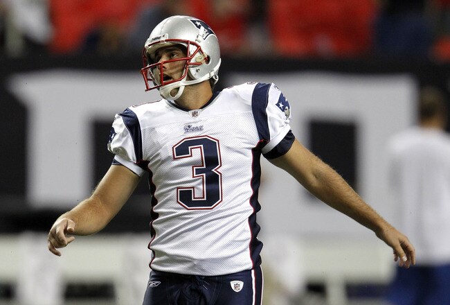 ATLANTA - AUGUST 19:  Kicker Stephen Gostkowski #3 of the New England Patriots follows a kick during pre-game drills before the preseason game against the Atlanta Falcons at the Georgia Dome on August 19, 2010 in Atlanta, Georgia.  (Photo by Mike Zarrilli/Getty Images)