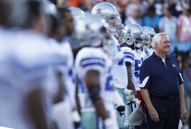 CANTON, OH - AUGUST 8: Head coach Wade Phillips of the Dallas Cowboys stands near his team before the game against the Cincinnati Bengals during the 2010 Pro Football Hall of Fame Game at the Pro Football Hall of Fame Field at Fawcett Stadium on August 8, 2010 in Canton, Ohio. The Cowboys defeated the Bengals 16-7. (Photo by Joe Robbins/Getty Images)