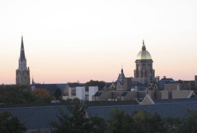 Toprow-campusatdusk_crop_650x440