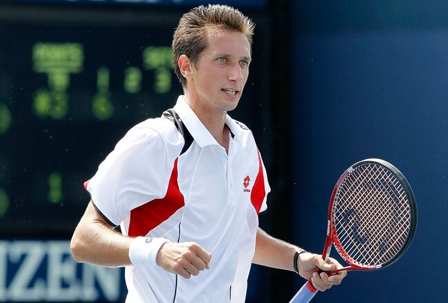 NEW YORK - SEPTEMBER 01:  Sergiy Stakhovsky of the Ukraine plays against Peter Luczak of Australia during his first round men's match on day three of the 2010 U.S. Open at the USTA Billie Jean King National Tennis Center on September 1, 2010 in the Flushing neighborhood of the Queens borough of New York City.  (Photo by Matthew Stockman/Getty Images)
