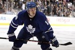 TORONTO - JANUARY 26:  Wayne Primeau #18 of the Toronto Maple Leafs gets ready for a face-off during the game against the Los Angeles Kings on January 26, 2010 at the Air Canada Centre in Toronto, Ontario, Canada. (Photo by Abelimages / Getty Images)