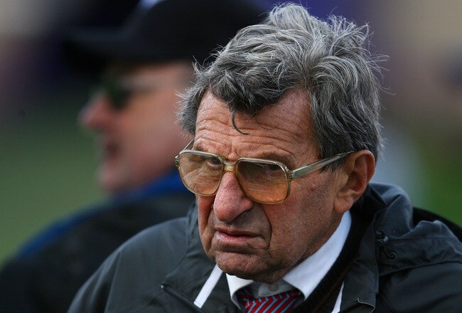 EVANSTON, IL - OCTOBER 31: Head coach Joe Paterno of the Penn State Nittany Lions walks the sidelines as his team takes on the Northwestern Wilcats at Ryan Field on October 31, 2009 in Evanston, Illinois. Penn State defeated Northwestern 34-13. (Photo by Jonathan Daniel/Getty Images)