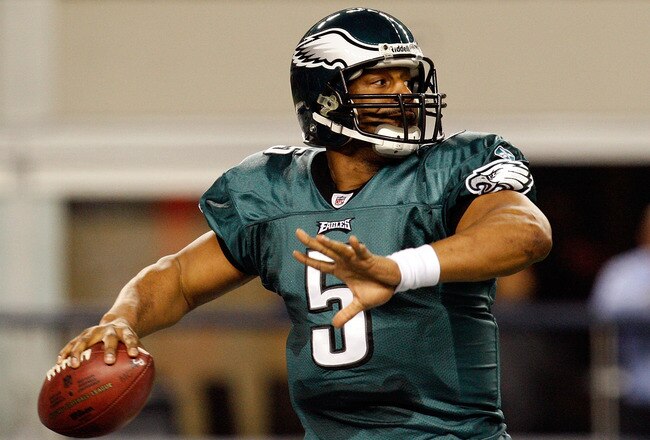 ARLINGTON, TX - JANUARY 03:  Quarterback Donovan McNabb #5 of the Philadelphia Eagles throws against the Dallas Cowboys at Cowboys Stadium on January 3, 2010 in Arlington, Texas.  (Photo by Ronald Martinez/Getty Images)
