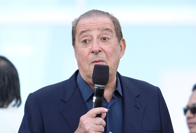 ARLINGTON, TX - MARCH 12:  Promoter Bob Arum talks in front of Cowboys Stadium before the weigh-in for the WBO welterweight title fight between Manny Pacquiao of the Philippines and Joshua Clottey of Ghana on March 12, 2010 in Arlington, Texas.  Pacquiao and Clottey will fight March 13, 2010 in Cowboys Stadium.  (Photo by Jed Jacobsohn/Getty Images)
