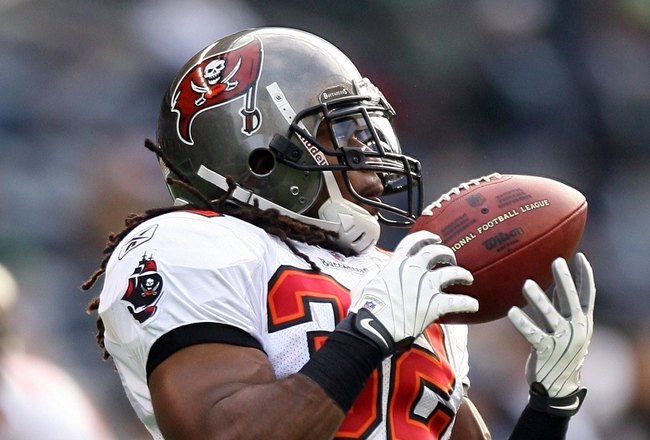 SEATTLE - DECEMBER 20:  Kareem Huggins #32 of the Tampa Bay Buccaneers warms up prior to their game against the Seattle Seahawks on December 20, 2009 at Qwest Field in Seattle, Washington. The Buccaneers defeated the Seahawks 24-7. (Photo by Otto Greule Jr/Getty Images)