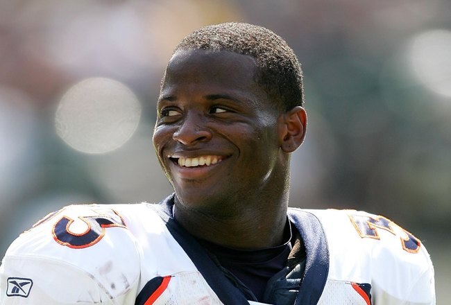 OAKLAND, CA - SEPTEMBER 27: Alphonso Smith #33 of the Denver Broncos warms up before their game against the Oakland Raiders at the Oakland-Alameda County Coliseum on September 27, 2009 in Oakland, California.  (Photo by Ezra Shaw/Getty Images)