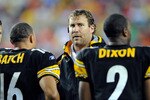 LANDOVER, MD - AUGUST 22:  Ben Roethlisberger #7 of the Pittsburgh Steelers talks to Charlie Batch #16 and Dennis Dixon #2 during the game against the Washington Redskins at Fed Ex Field on August 22, 2009 in Landover, Maryland.  (Photo by Greg Fiume/Getty Images)