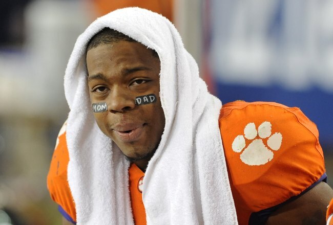 TAMPA, FL - NOVEMBER 28: Defensive end Da'Quan Bowers #93 of the Clemson Tigers watches play against the Georgia Tech Yellow Jackets in the 2009 ACC Football Championship Game December 5, 2009 at Raymond James Stadium in Tampa, Florida.  (Photo by Al Messerschmidt/Getty Images)