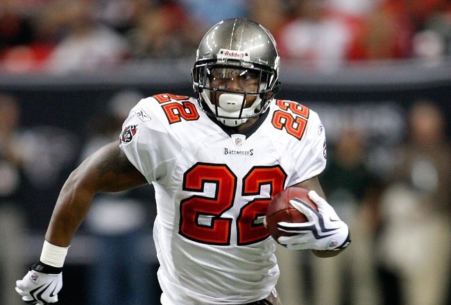 ATLANTA - NOVEMBER 29:  Clifton Smith #22 of the Tampa Bay Buccaneers against the Atlanta Falcons at Georgia Dome on November 29, 2009 in Atlanta, Georgia.  (Photo by Kevin C. Cox/Getty Images)