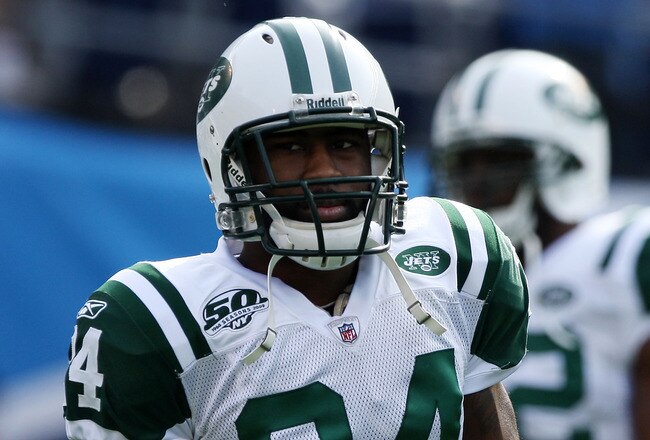 SAN DIEGO - JANUARY 17:  Cornerback Darrelle Revis #24 of the New York Jets warms up on the field prior to the AFC Divisional Playoff Game against the San Diego Chargers at Qualcomm Stadium on January 17, 2010 in San Diego, California.  (Photo by Donald Miralle/Getty Images)