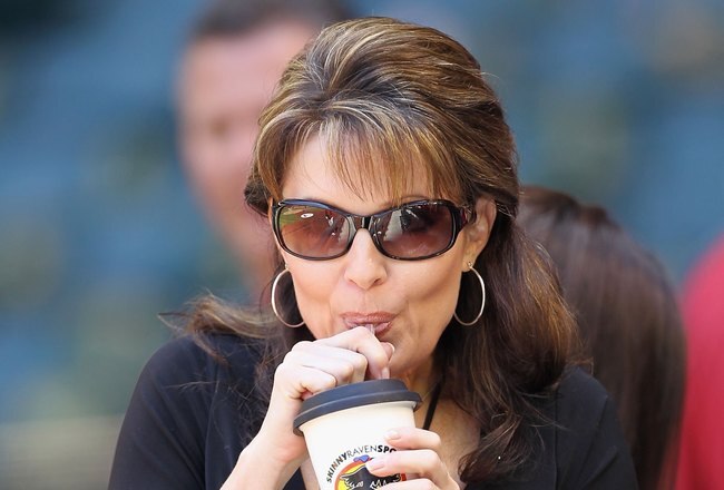 PHOENIX - APRIL 25:  Former Alaska Governor Sarah Palin attends the Major League Baseball game between the Philadelphia Phillies and the Arizona Diamondbacks at Chase Field on April 25, 2010 in Phoenix, Arizona.  (Photo by Christian Petersen/Getty Images)