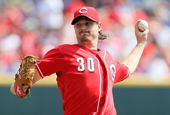 CINCINNATI - AUGUST 29:  Travis Wood #30 of the Cincinnati Reds throws a pitch during the game against the Chicago Cubs at Great American Ball Park on August 29, 2010 in Cincinnati, Ohio.  (Photo by Andy Lyons/Getty Images)