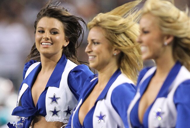 ARLINGTON, TX - SEPTEMBER 02:  A Dallas Cowboys cheerleader performs during a preseason game at Cowboys Stadium on September 2, 2010 in Arlington, Texas.  (Photo by Ronald Martinez/Getty Images)