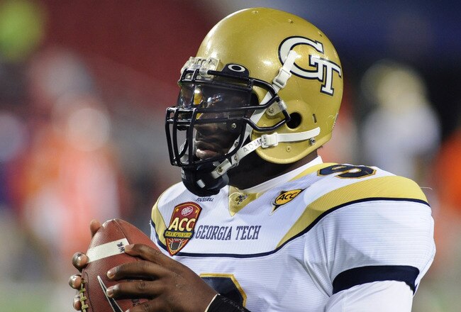 TAMPA, FL - DECEMBER 5: Quarterback Josh Nesbitt #9 of the Georgia Tech Yellow Jackets warms up for play against the Clemson Tigers in the 2009 ACC Football Championship Game December 5, 2009 at Raymond James Stadium in Tampa, Florida.  (Photo by Al Messerschmidt/Getty Images)