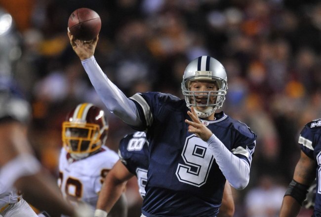 LANDOVER, MD - DECEMBER 27:  Tony Romo #9 of the Dallas Cowboys passes during the game against the Washington Redskins at FedExField on December 27, 2009 in Landover, Maryland. The Cowboys defeated the Redskins 17-0. (Photo by Larry French/Getty Images)