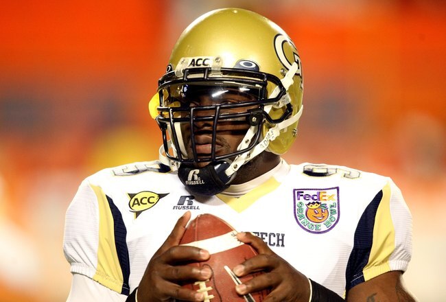 MIAMI GARDENS, FL - JANUARY 05:  Josh Nesbitt #9 of the Georgia Tech Yellow Jackets warms up against the Iowa Hawkeyes during the FedEx Orange Bowl at Land Shark Stadium on January 5, 2010 in Miami Gardens, Florida.  (Photo by Streeter Lecka/Getty Images)