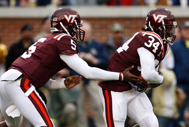ATLANTA - OCTOBER 17:  Quarterback Tyrod Taylor #5 and Ryan Williams #34 of the Virginia Tech Hokies against the Georgia Tech Yellow Jackets at Bobby Dodd Stadium on October 17, 2009 in Atlanta, Georgia.  (Photo by Kevin C. Cox/Getty Images)