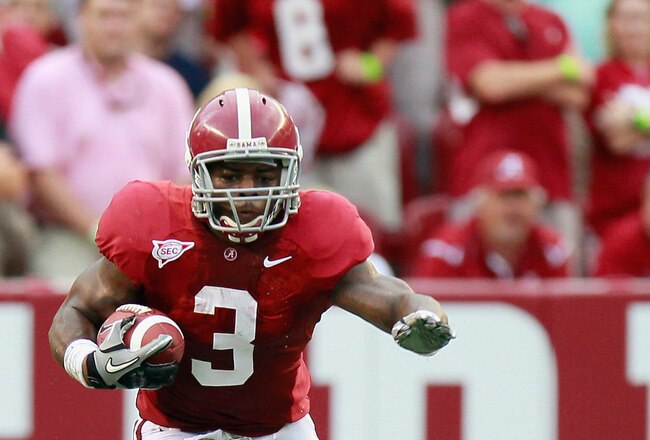 TUSCALOOSA, AL - SEPTEMBER 11:  Trent Richardson #3 of the Alabama Crimson Tide rushes against Devon Still #71 of the Penn State Nittany Lions at Bryant-Denny Stadium on September 11, 2010 in Tuscaloosa, Alabama.  (Photo by Kevin C. Cox/Getty Images)