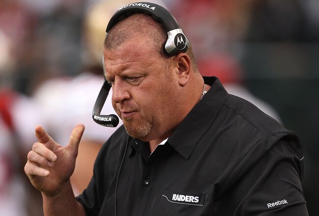 OAKLAND, CA - AUGUST 28:  Head coach Tom Cable of the Oakland Raiders looks on against the San Francisco 49ers during an NFL preseason game at Oakland-Alameda County Coliseum on August 28, 2010 in Oakland, California. (Photo by Jed Jacobsohn/Getty Images)