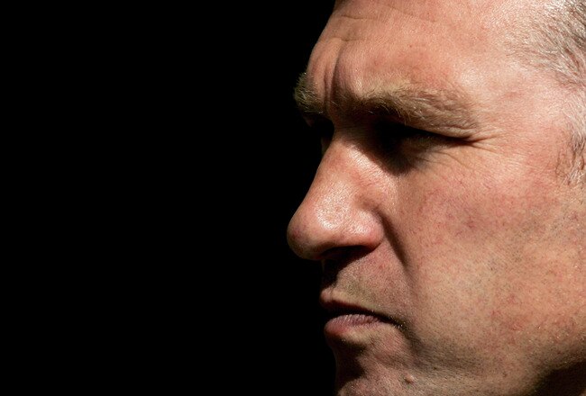 SOUTHEND-ON-SEA, UNITED KINGDOM - APRIL 18:  Leicester Manager Nigel Pearson looks on prior to the Coca-Cola Football League One match between Southend United and Leicester City at Roots Hall on April 18, 2009 in Southend, England.  (Photo by Dean Mouhtaropoulos/Getty Images)