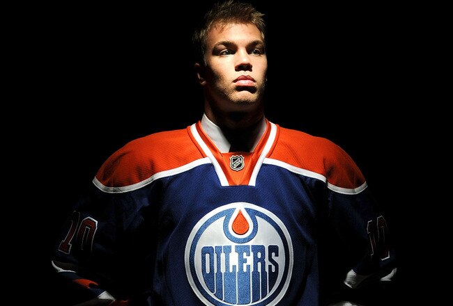 LOS ANGELES, CA - JUNE 25:  Taylor Hall, drafted first overall by the Edmonton Oilers, poses for a portrait during the 2010 NHL Entry Draft at Staples Center on June 25, 2010 in Los Angeles, California.  (Photo by Harry How/Getty Images)