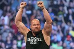 Stone-cold-showing-his-trade-mark-of-fingers_crop_150x100