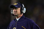 BERKELEY, CA - NOVEMBER 04:  California Golden Bears head coach Jeff Tedford looks on from the side line in the second half against the UCLA Bruins at Memorial Stadium during the game on November 4, 2006 in Berkeley, California. Cal defeated UCLA 38-24.  (Photo by Jeff Gross/Getty Images)