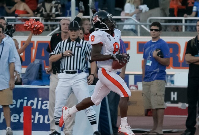 BOISE, ID - SEPTEMBER 25:  Wide receiver James Rodgers #8 of the Oregon State Beavers runs in for a touchdown against the Boise State Broncos at Bronco Stadium on September 25, 2010 in Boise, Idaho.  (Photo by Otto Kitsinger III/Getty Images)