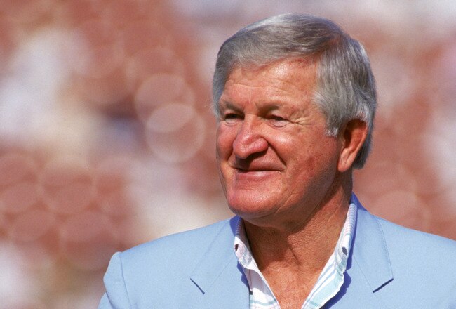 LOS ANGELES - NOVEMBER 11:  Hall of Famer and former Raiders quarterback, George Blanda, attends a game between the Green Bay Packers and the Los Angeles Raiders at the Los Angeles Memorial Coliseum on November 11, 1990 in Los Angeles, California.  The Packers won 29-16.  (Photo by George Rose/Getty Images)