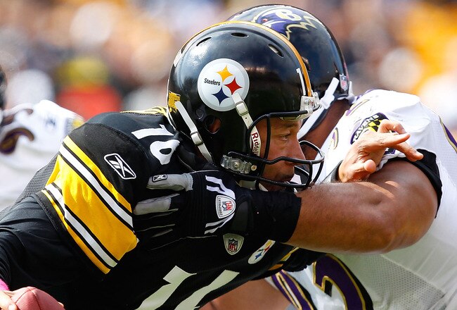PITTSBURGH - OCTOBER 03:  Charlie Batch #16 of the Pittsburgh Steelers is sacked by Haloti Ngata #92 of the Baltimore Ravens during the game on October 3, 2010 at Heinz Field in Pittsburgh, Pennsylvania.  (Photo by Jared Wickerham/Getty Images)
