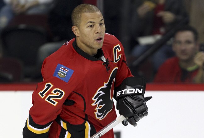 CALGARY, AB - SEPTEMBER 28:  Jarome Iginla #12 of the Calgary Flames warms up before a preseason game against the Phoenix Coyotes on September 28, 2010 at the Pengrowth Saddledome in Calgary, Alberta, Canada. (Photo by Mike Ridewood/Getty Images)