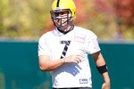 PITTSBURGH - OCTOBER 13:  Ben Roethlisberger #7 of the Pittsburgh Steelers practices at the Pittsburgh Steelers South Side training facility on October 13, 2010 in Pittsburgh, Pennsylvania.  (Photo by Jared Wickerham/Getty Images)