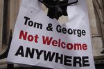 LONDON, ENGLAND - OCTOBER 13:  A sign placed on the gates of The High Court refers to Liverpool football club owners Tom Hicks and George Gillett on October 13, 2010 in London, England. The court has ruled that the owners of the club, Hicks and Gillett,  have no power to stop the sale of Liverpool FC.   (Photo by Peter Macdiarmid/Getty Images)