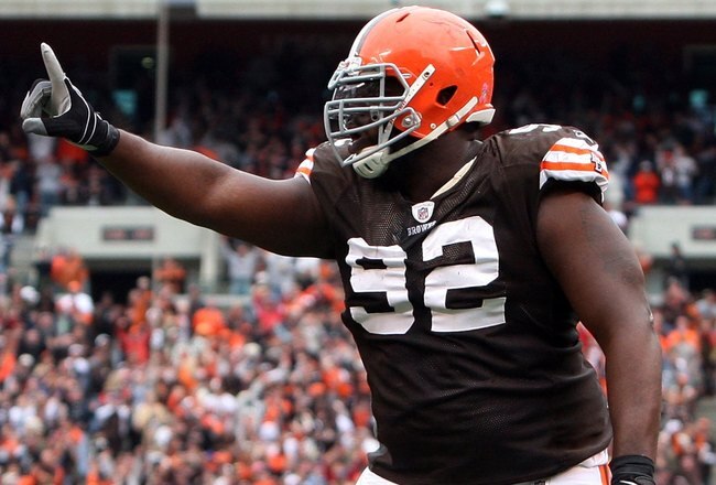 CLEVELAND - OCTOBER 04:  Shaun Rogers #92 of the Cleveland Browns in action against the Cincinnati Bengals during their game at Cleveland Browns Stadium on October 4, 2009 in Cleveland, Ohio. The Bengals defeated the Browns 23-20 in overtime.  (Photo by Jim McIsaac/Getty Images)