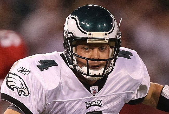 SAN FRANCISCO - OCTOBER 10:  Kevin Kolb #4 of the Philadelphia Eagles runs against the San Francisco 49ers during an NFL game at Candlestick Park on October 10, 2010 in San Francisco, California.  (Photo by Jed Jacobsohn/Getty Images)