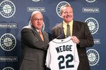 SEATTLE - OCTOBER 19:  New manager Eric Wedge (R) of the Seattle Mariners is introduced to the media by Executive Vice President & GM Jack Zduriencik at Safeco Field on October 19, 2010 in Seattle, Washington. (Photo by Otto Greule Jr/Getty Images)
