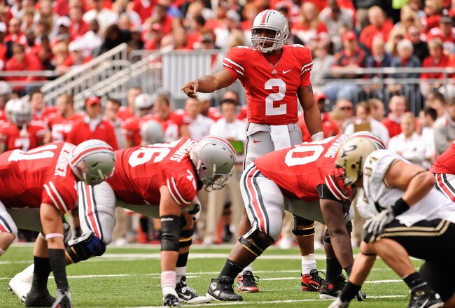COLUMBUS, OH - OCTOBER 23:  Terrelle Pryor #2 of the Ohio State Buckeyes calls signals against the Purdue Boilermakers at Ohio Stadium on October 23, 2010 in Columbus, Ohio.  (Photo by Jamie Sabau/Getty Images)