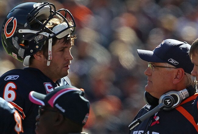 CHICAGO - OCTOBER 17: Jay Cutler #6 of the Chicago Bears talks with offensive coordinator Mike Martz during a time-out as Caleb Hanie #12 listens in against the Seattle Seahawks at Soldier Field on October 17, 2010 in Chicago, Illinois. The Seahawks defeated the Bears 23-20. (Photo by Jonathan Daniel/Getty Images)