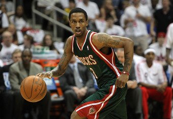 http://cdn.bleacherreport.net/images_root/images/photos/001/064/514/98800407_crop_340x234.jpg?1289008397