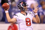 INDIANAPOLIS - NOVEMBER 01: Matt Schaub #8 of Houston Texans throws a pass during warm-ups before the NFL game against the Indianapolis Colts at Lucas Oil Stadium on November 1, 2010 in Indianapolis, Indiana.  (Photo by Andy Lyons/Getty Images)