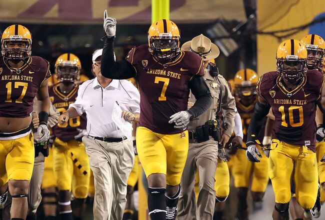TEMPE, AZ - SEPTEMBER 04:  Vontaze Burfict #7 of the Arizona State Sun Devils runs onto the field before the college football game against the Portland State Vikings at Sun Devil Stadium on September 4, 2010 in Tempe, Arizona.  The Sun Devils defeated the Vikings 54-9.  (Photo by Christian Petersen/Getty Images)