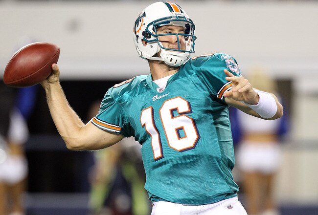 ARLINGTON, TX - SEPTEMBER 02:  Quarterback Tyler Thigpen #16 of the Miami Dolphins drops back to pass against the Dallas Cowboys during a preseason game at Cowboys Stadium on September 2, 2010 in Arlington, Texas.  (Photo by Ronald Martinez/Getty Images)