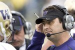EUGENE, OR - NOVEMBER 6: Head coach Steve Sarkisian of the Washington Huskiest works the sidelines in the second quarter of the game against the Oregon Ducks at Autzen Stadium on November 6, 2010 in Eugene, Oregon. (Photo by Steve Dykes/Getty Images)