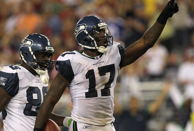 GLENDALE, AZ - NOVEMBER 14:  Wide receiver Mike Williams #17 of the Seattle Seahawks celerates after making a reception for a first down against the Arizona Cardinals at University of Phoenix Stadium on November 14, 2010 in Glendale, Arizona. Seattle won 36-18. (Photo by Stephen Dunn/Getty Images)