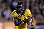 BERKELEY, CA - NOVEMBER 13:  Shane Vereen #34 of the California Golden Bears in action against the Oregon Ducks at California Memorial Stadium on November 13, 2010 in Berkeley, California.  (Photo by Ezra Shaw/Getty Images)